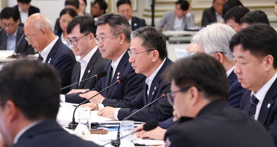 정성호 법무부 장관, 업무보고