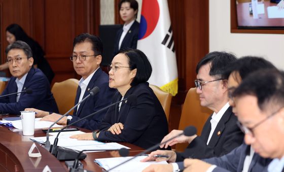 한성숙 총리, AI 기본의료 전략 관련 발언