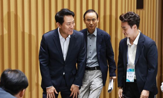 부동산 시민 토론회 참석하는 오세훈 서울시장