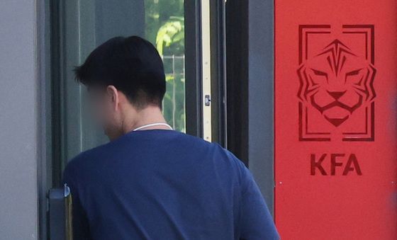 경찰, '홍명보 감독 선임 의혹' 축구협회 압수수색