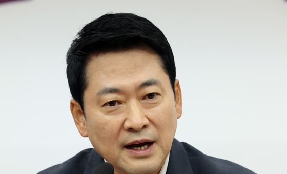 모두발언하는 장동혁 대표