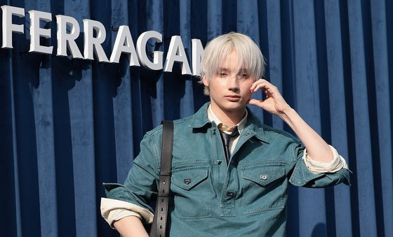 휴닝카이, 여심스틸러