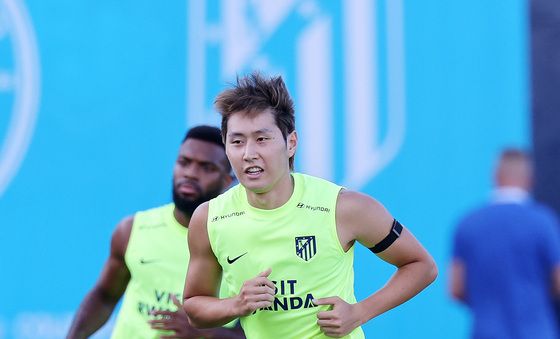 몸푸는 이강인