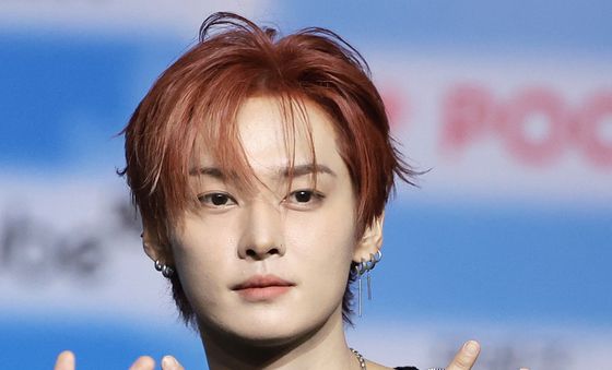 스트레이 키즈 리노, 개구쟁이 브이
