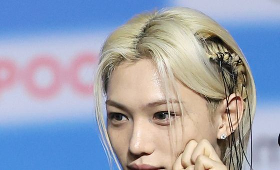 필릭스, 사랑스럽게 땋은 머리