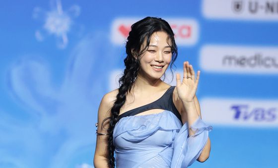 비비, 사랑스러운 눈웃음