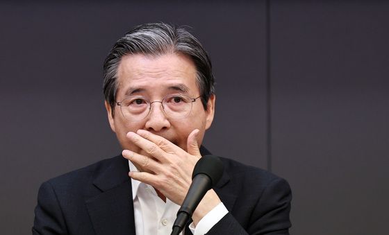 靑 "김용범 정책실장 사의…李대통령 사표 수리"