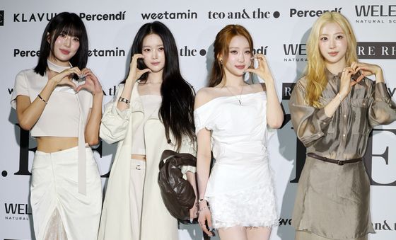 하이키, 순백의 여신들