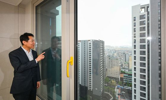 미리내집 현장 살펴보는 오세훈 시장