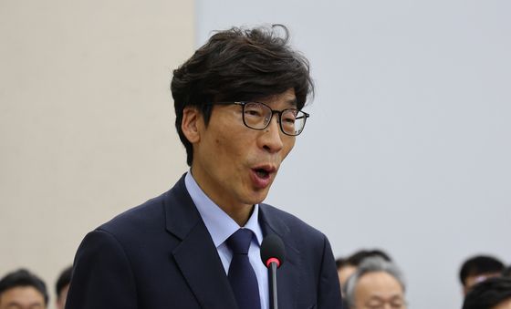 인사말하는 송상교 위원장