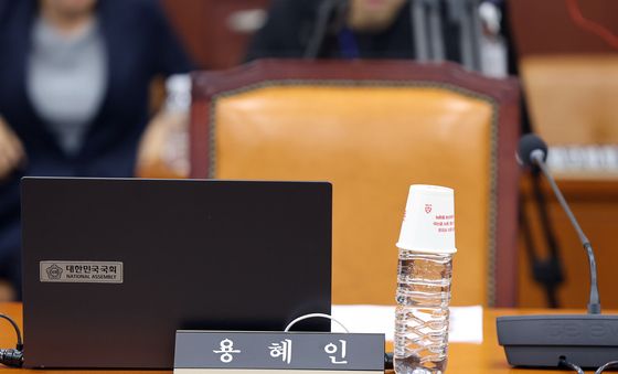 행안위 전체회의, 용혜인 의원 빈자리