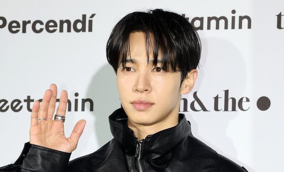하이라이트 이기광, 방부제 미모