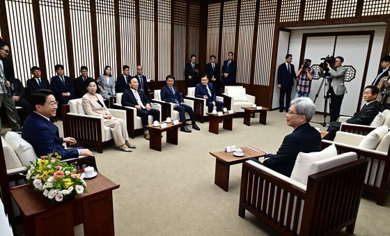 조정식 국회의장, 제430회 정기국회 개회식 사전환담