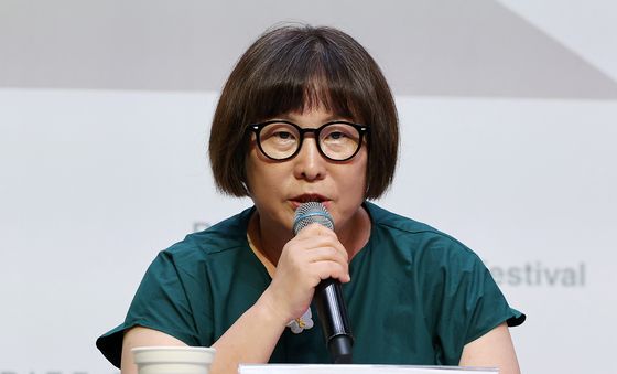 세부 계획 소개하는 김영덕 마켓위원장