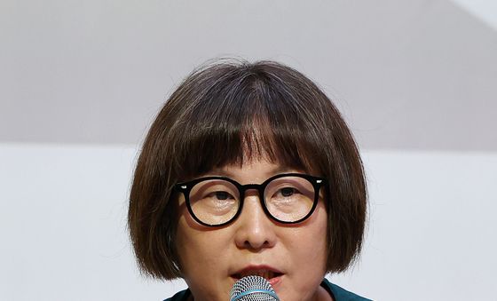 세부 계획 소개하는 김영덕 마켓위원장