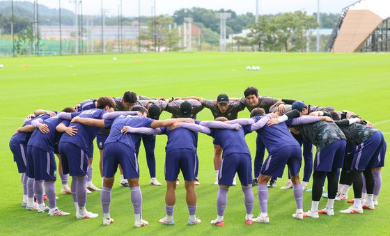 AG 축구대표팀 '아시아 정상을 위해'