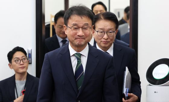 회의 참석하는 한병도 원내대표