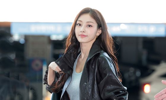 지효, 나 홀로 화보 인생