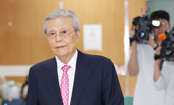 오세훈 시장 공판 증인 출석하는 김종인 전 비대위원장