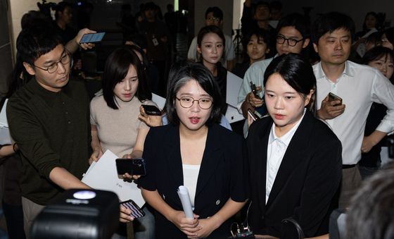 사퇴 기자회견 마친 용혜인 성평등가족부 장관 후보자