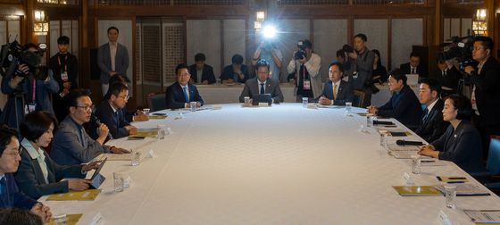 모두발언하는 김민석 민주당 대표