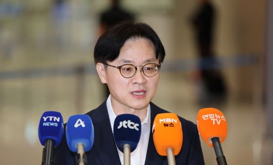 김정관 장관, 대미 투자협상 마치고 귀국