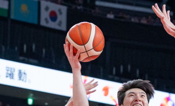 이정현 '한일전 이겨야지'
