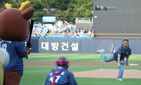 시구하는 노희목 대구시한의사회장