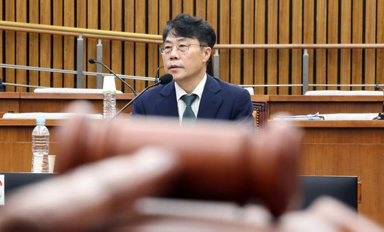 답변하는 김성수 대법관 후보자