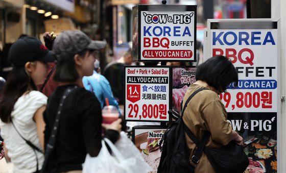 외식업 식재료비·인건비 비중 첫 70% 돌파