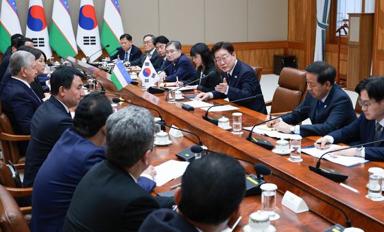 한-우즈벡 정상 회담