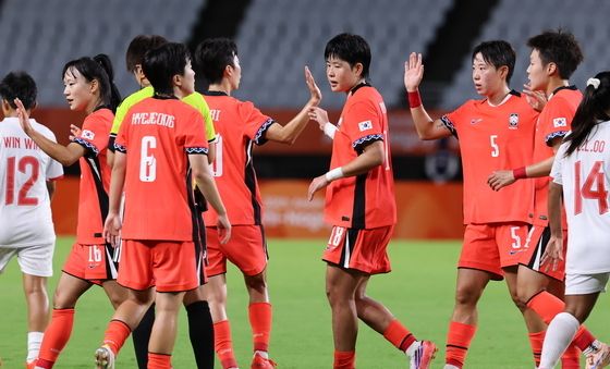 '1-0' 앞서가는 대한민국