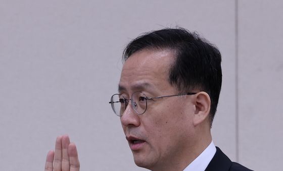 이형일 경제부총리 후보자 인사청문회 '선서합니다'