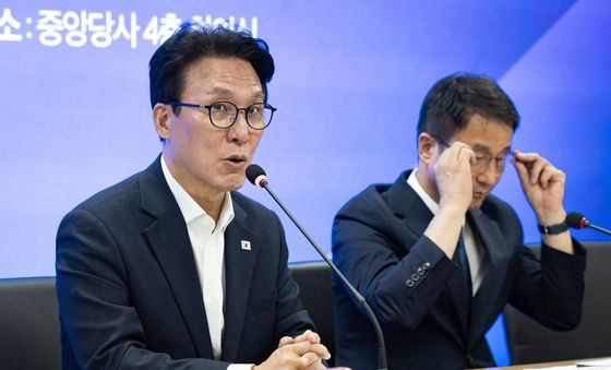 김민석 '지지율 바닥…반드시 반등'