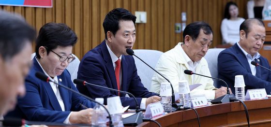 모두 발언하는 장동혁 대표