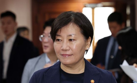 국가정책조정회의 참석하는 송미령 장관