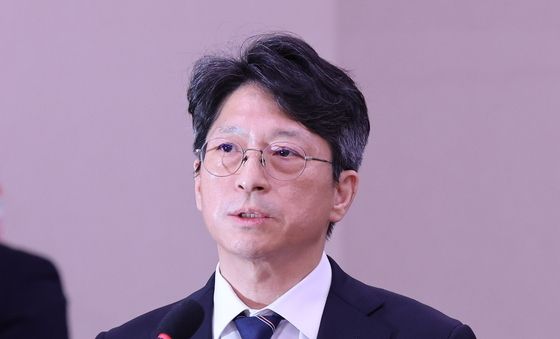 발언하는 홍지선 국토교통부 장관 후보자