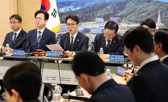 대전 최고위원회의 발언하는 김민석 대표
