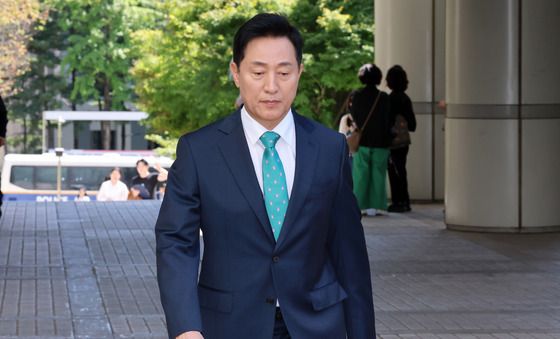 속행 공판 출석하는 오세훈 시장