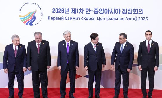 이재명 대통령, 중앙아시아 정상들과 기념촬영