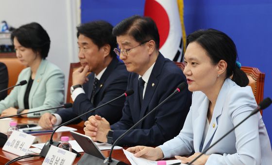 발언하는 김남희 공동단장