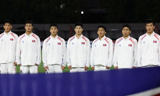 중국과의 일전 앞둔 북한 축구대표팀