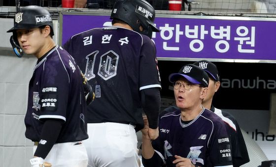 노장의 투혼, 홈에 질주한 김현수