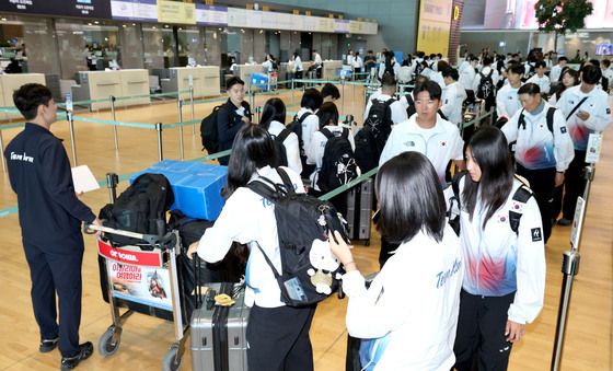 대한민국 선수단, 나고야 아시안게임 위해 출국
