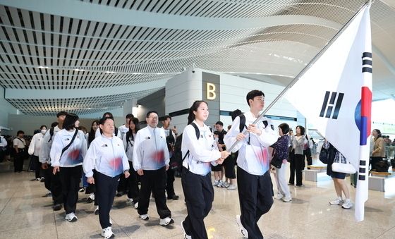 결전의 땅 나고야로 출국하는 대한민국 선수단
