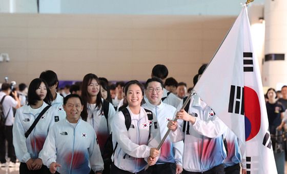 대한민국 선수단, 결전의 땅 나고야로 출국