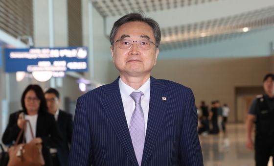 조현 장관, 한미 외교장관 회담 위해 출국