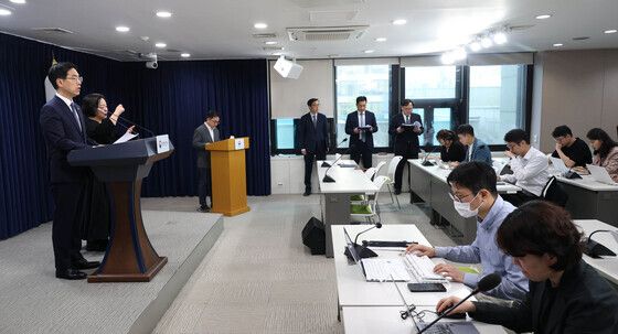 행안부 "김지용 김학의 출금·정진웅 독직폭행 건 기소에 반대"