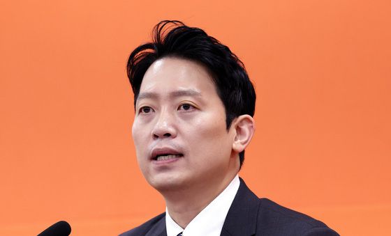 개혁신당 쇄신안 발표하는 이기인 비대위원장