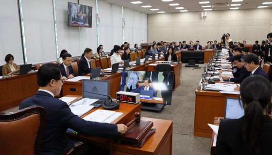 국회 보건복지위원회 전체회의